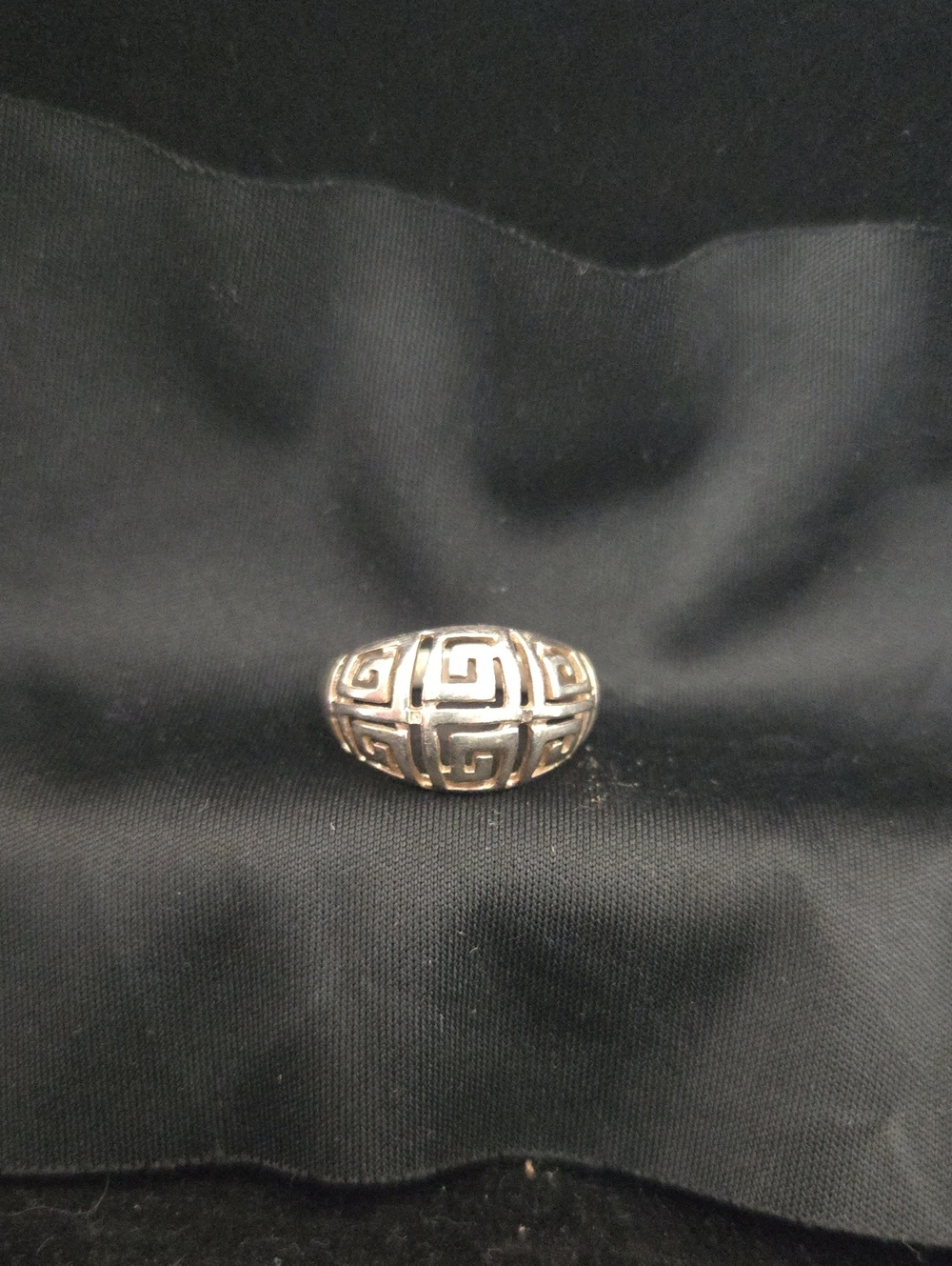 Sterling Silver (925) Greek Key Dome Ring - Sz 8